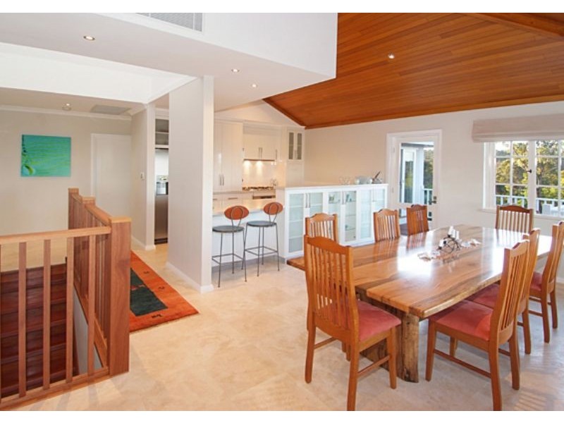 27 Ella Gladstone Drive, Eagle Bay WA 6281