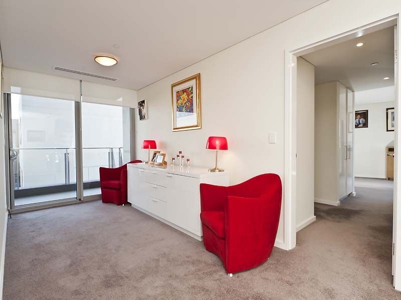 307/30 The Circus, Burswood WA 6100