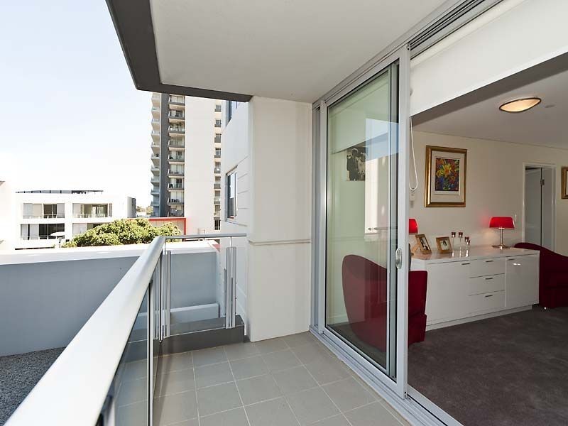 307/30 The Circus, Burswood WA 6100