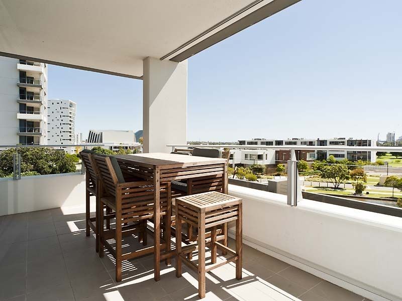 307/30 The Circus, Burswood WA 6100