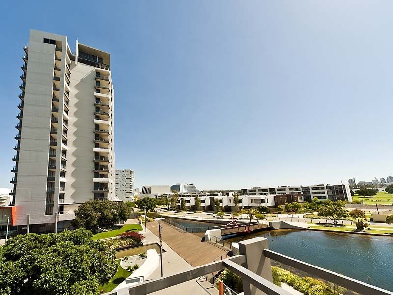 307/30 The Circus, Burswood WA 6100