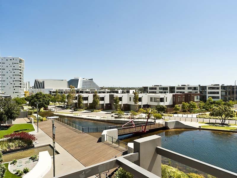 307/30 The Circus, Burswood WA 6100