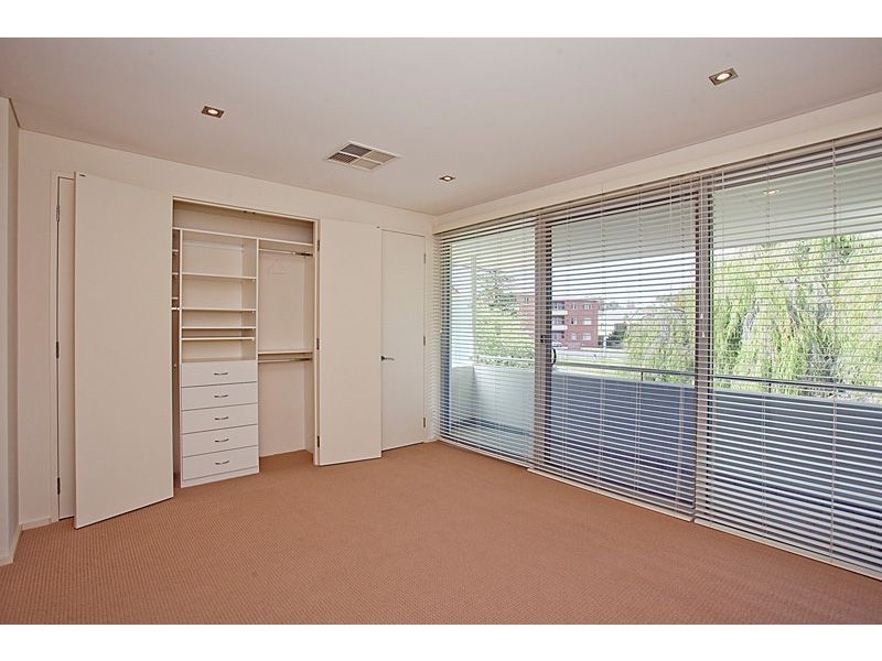 118 Forrest Street, Cottesloe WA 6011