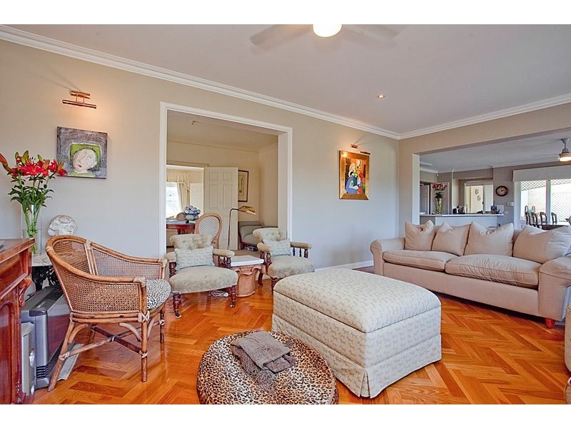 16 Riversea View, Mosman Park WA 6012