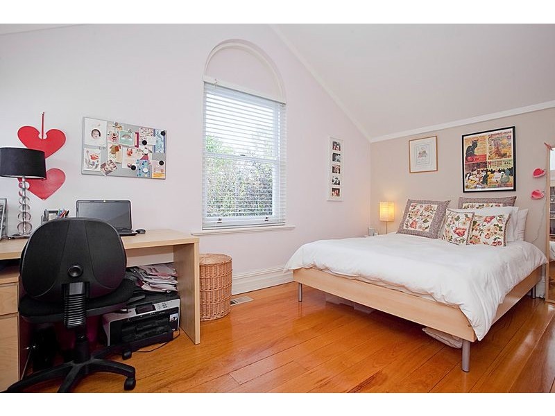 4 Melvista Avenue, Claremont WA 6010