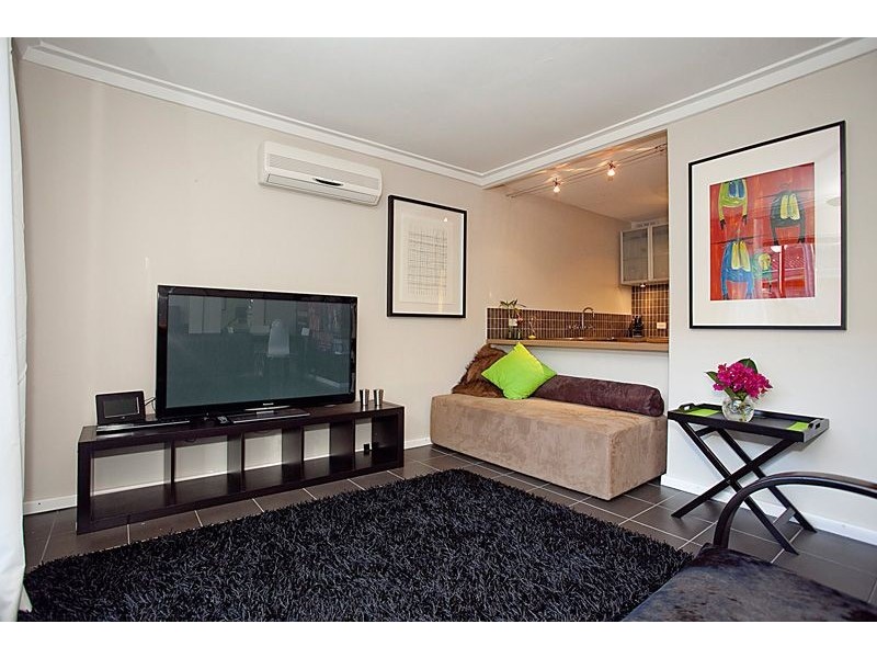 4/1 Bennelong Place, Leederville WA 6007