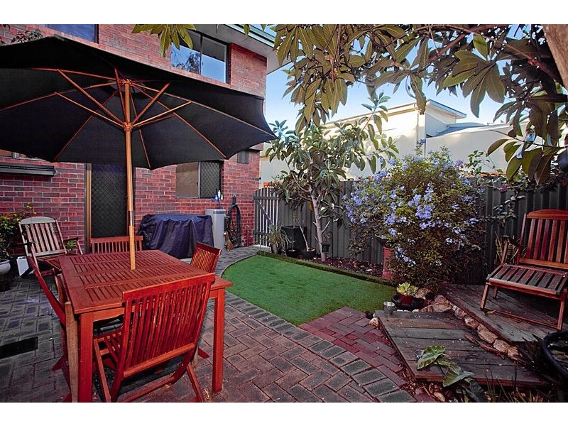 4/1 Bennelong Place, Leederville WA 6007