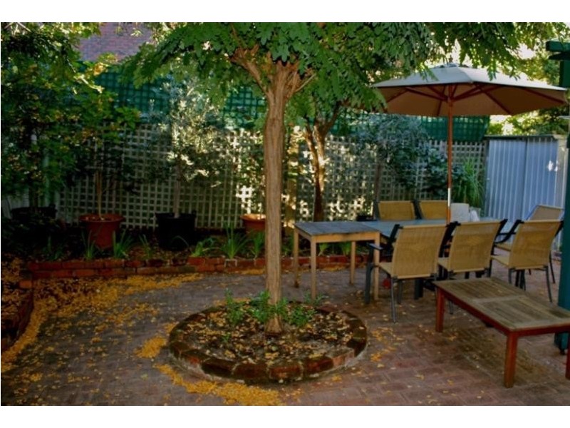 2/451 Stirling Hwy, Cottesloe WA 6011