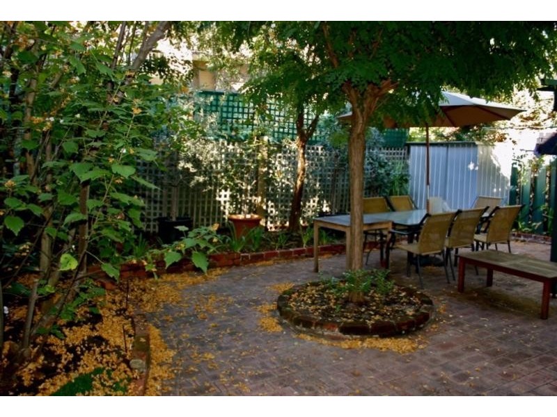 2/451 Stirling Hwy, Cottesloe WA 6011