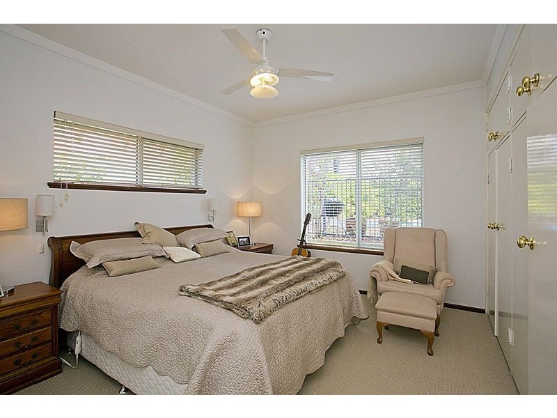 2/24 Riley Road, Claremont WA 6010