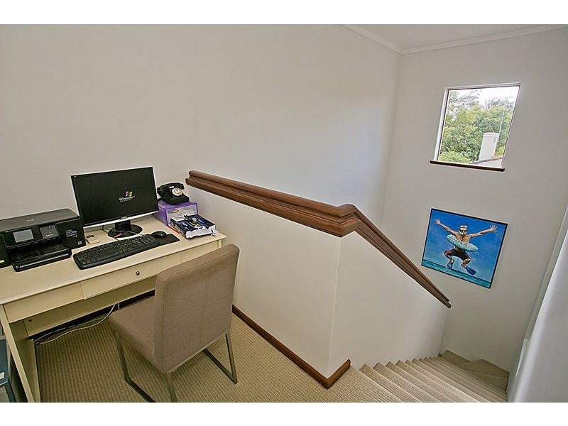 2/24 Riley Road, Claremont WA 6010