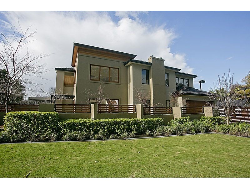 38 Brockman Avenue, Dalkeith WA 6009