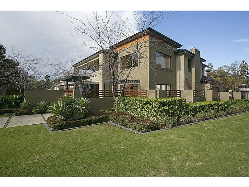 38 Brockman Avenue, Dalkeith WA 6009