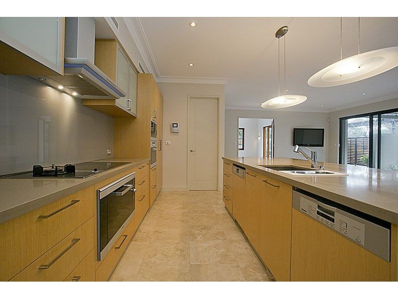 38 Brockman Avenue, Dalkeith WA 6009