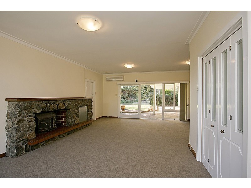 20 Kingsland Avenue, City Beach WA 6015