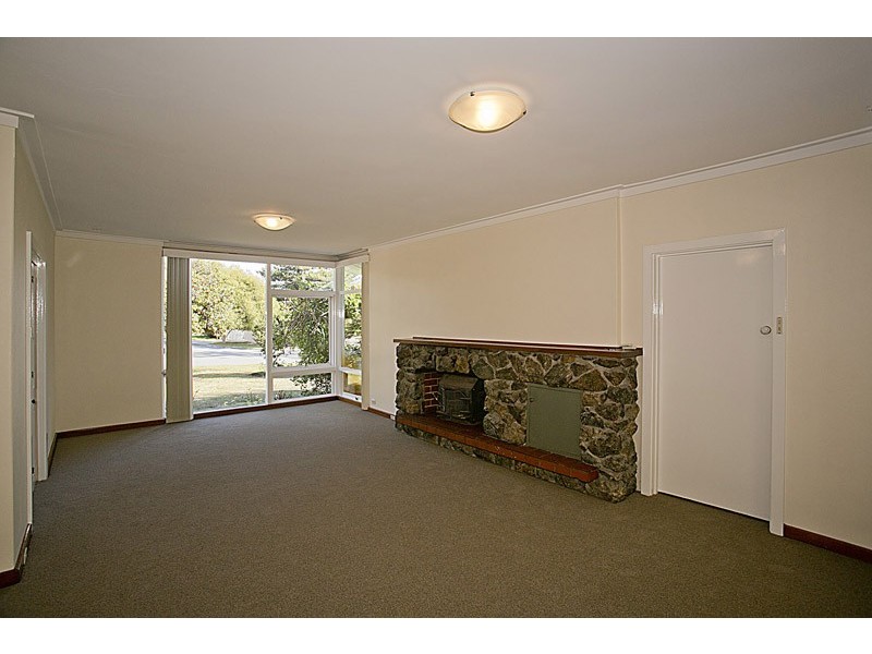 20 Kingsland Avenue, City Beach WA 6015