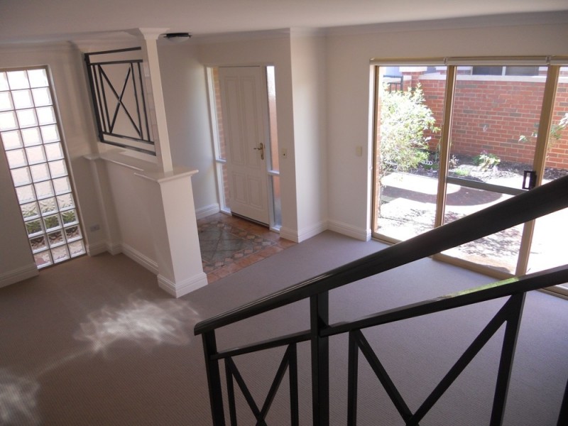 4/153 Derby Road, Shenton Park WA 6008