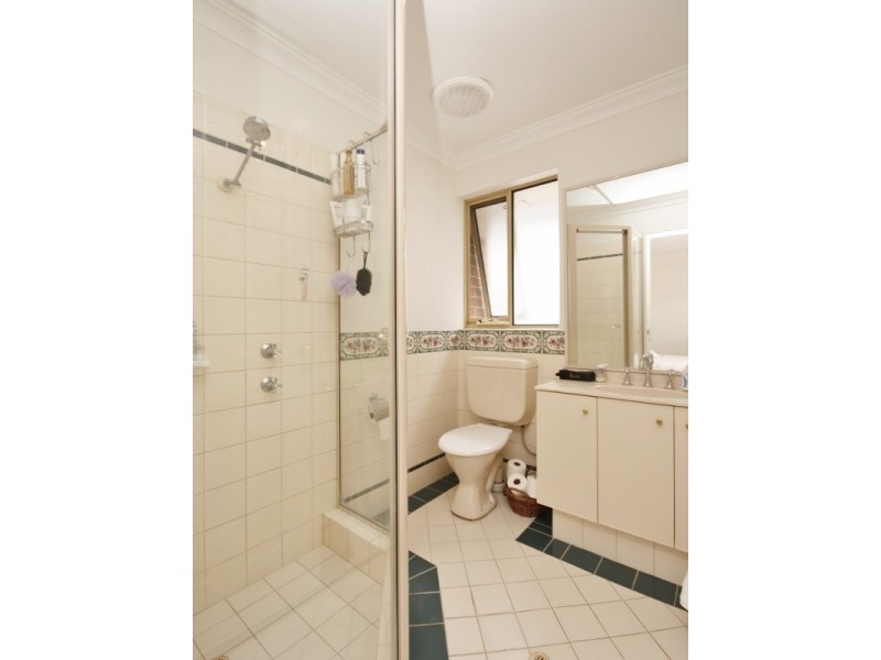 2/153 Derby Road, Shenton Park WA 6008