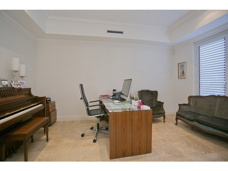 76 St Johns Wood Boulevard, Mount Claremont WA 6010