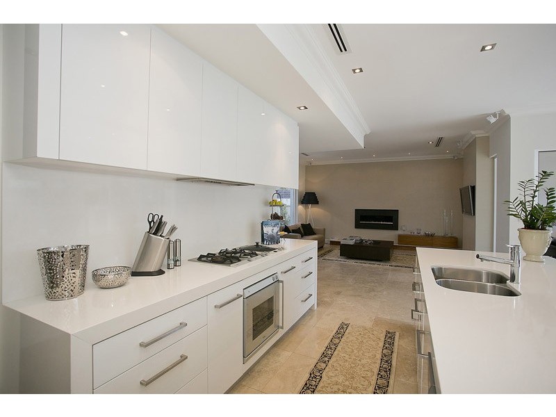 76 St Johns Wood Boulevard, Mount Claremont WA 6010
