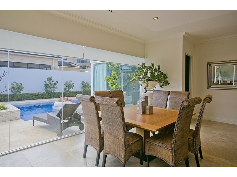 76 St Johns Wood Boulevard, Mount Claremont WA 6010