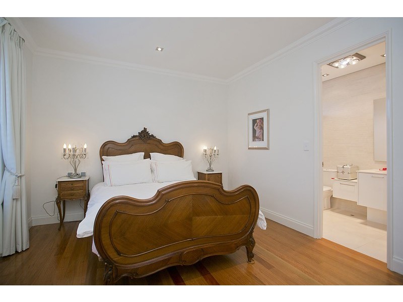 76 St Johns Wood Boulevard, Mount Claremont WA 6010