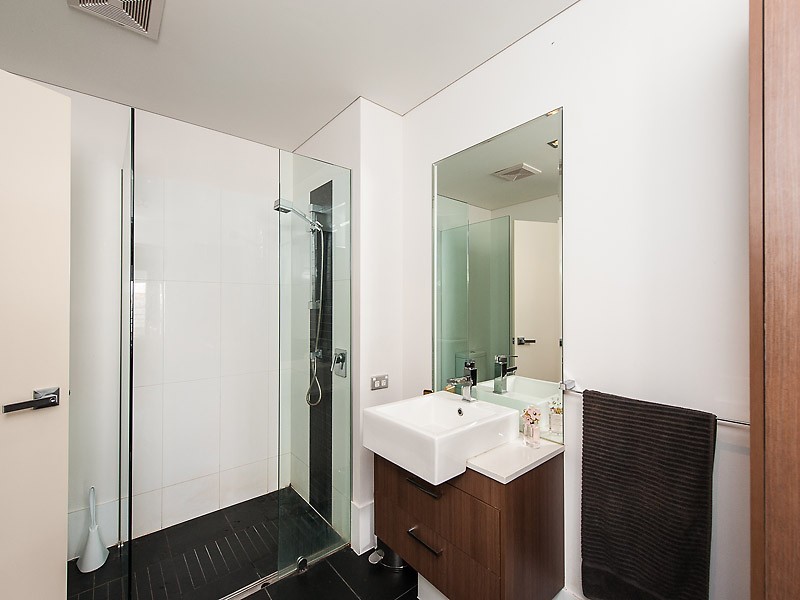 24/148 Adelaide Terrace, East Perth WA 6004