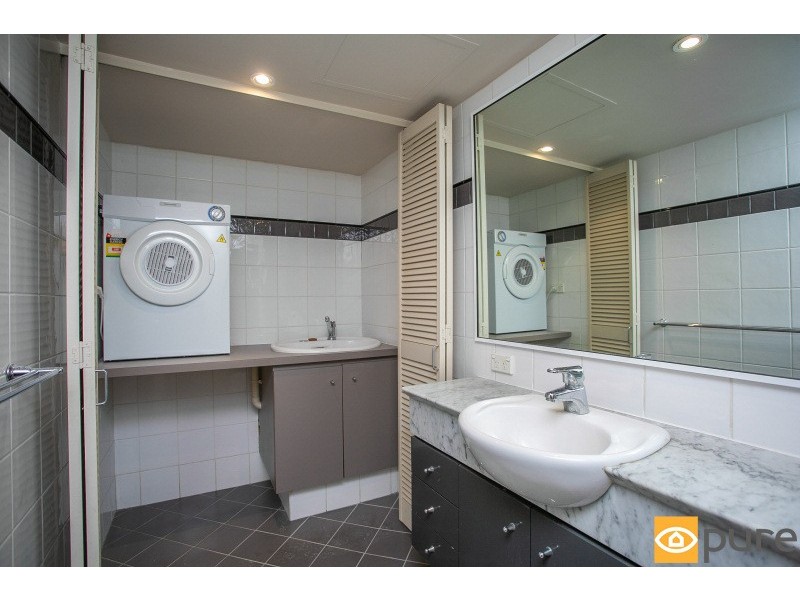 12/16 Kings Park Road, West Perth WA 6005