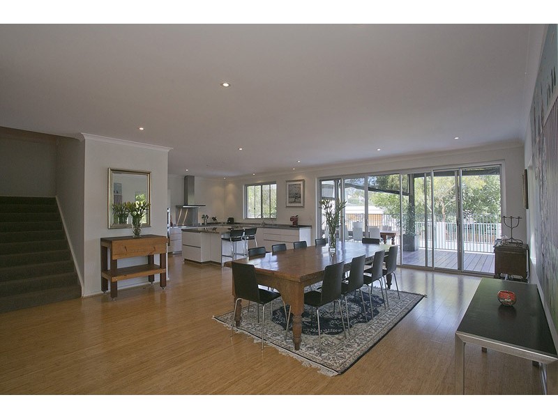 2 Greenville Street, Swanbourne WA 6010