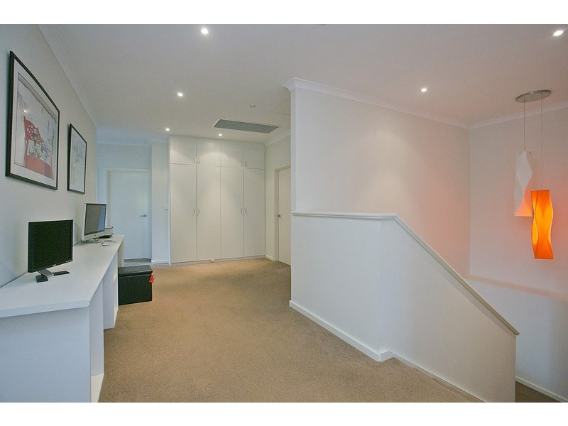 2 Greenville Street, Swanbourne WA 6010