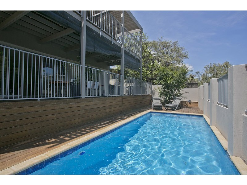 2 Greenville Street, Swanbourne WA 6010