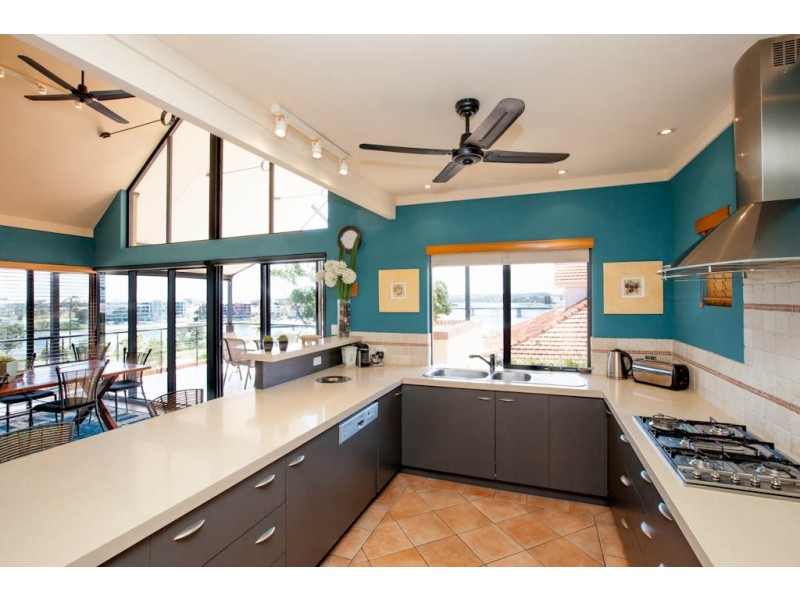 75 Tuckfield Street, Fremantle WA 6160