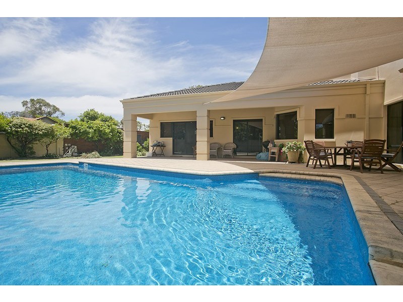 10 Bateman Street, Mosman Park WA 6012