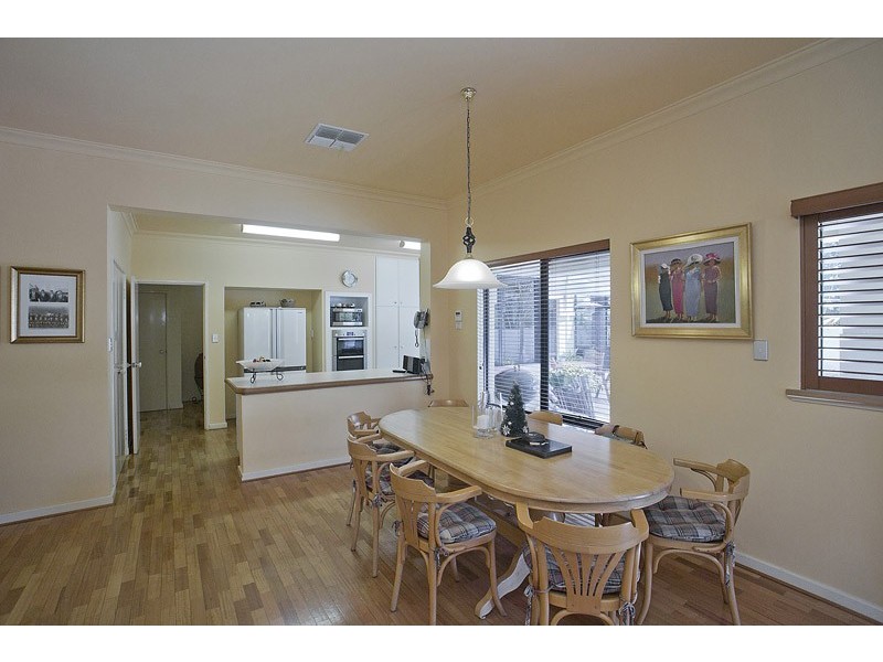 10 Bateman Street, Mosman Park WA 6012