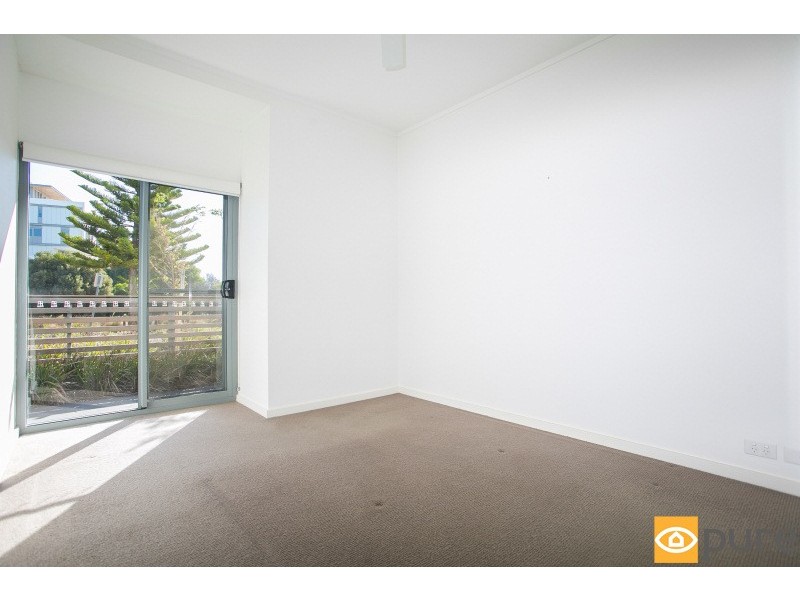 4/40 South Beach Promenade, South Fremantle WA 6162