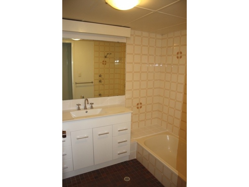 1/144 Bagot Road, Subiaco WA 6008