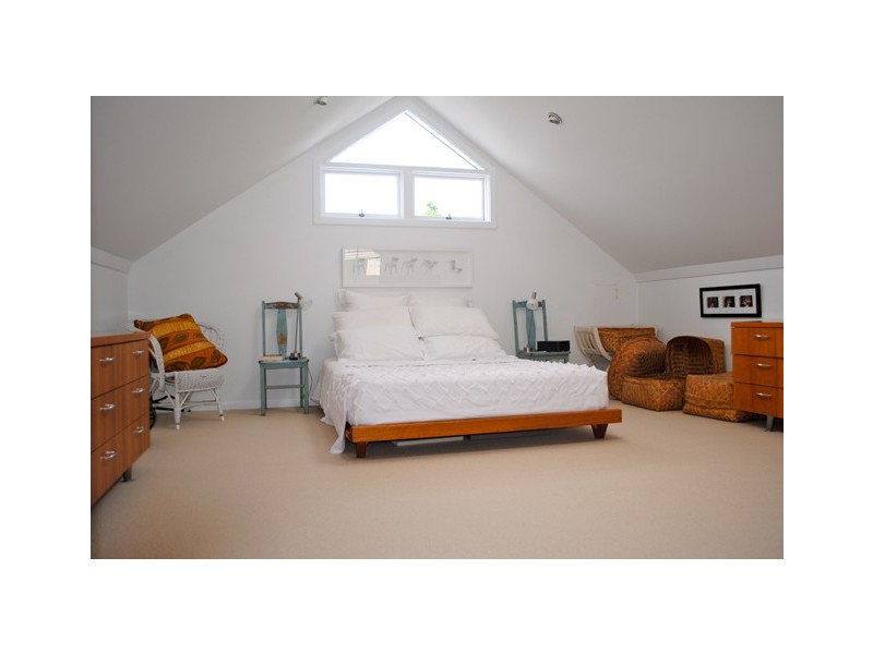 11 Jackson Street, North Fremantle WA 6159