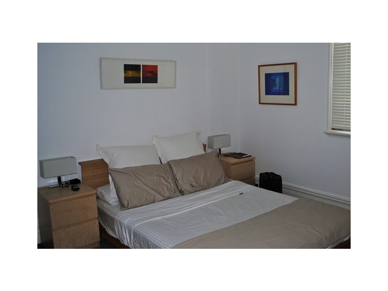 11 Jackson Street, North Fremantle WA 6159