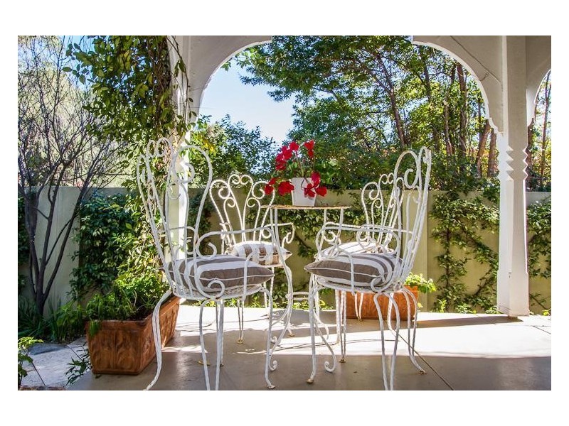 33 Irvine Street, Peppermint Grove WA 6011