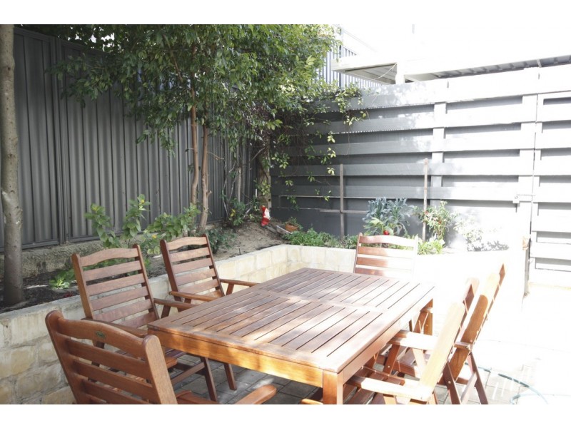 6/237 Cambridge Street, Wembley WA 6014