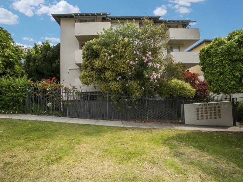 W2/107 Washington Street, Victoria Park WA 6100