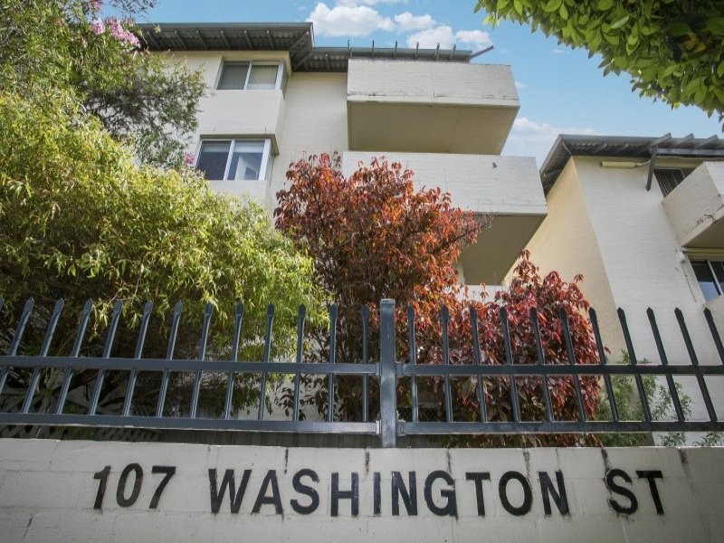 W2/107 Washington Street, Victoria Park WA 6100
