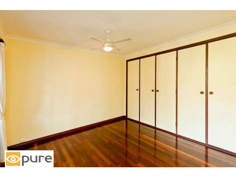 41B Cloister Avenue, Manning WA 6152