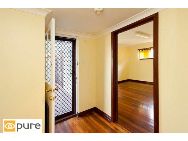 41B Cloister Avenue, Manning WA 6152