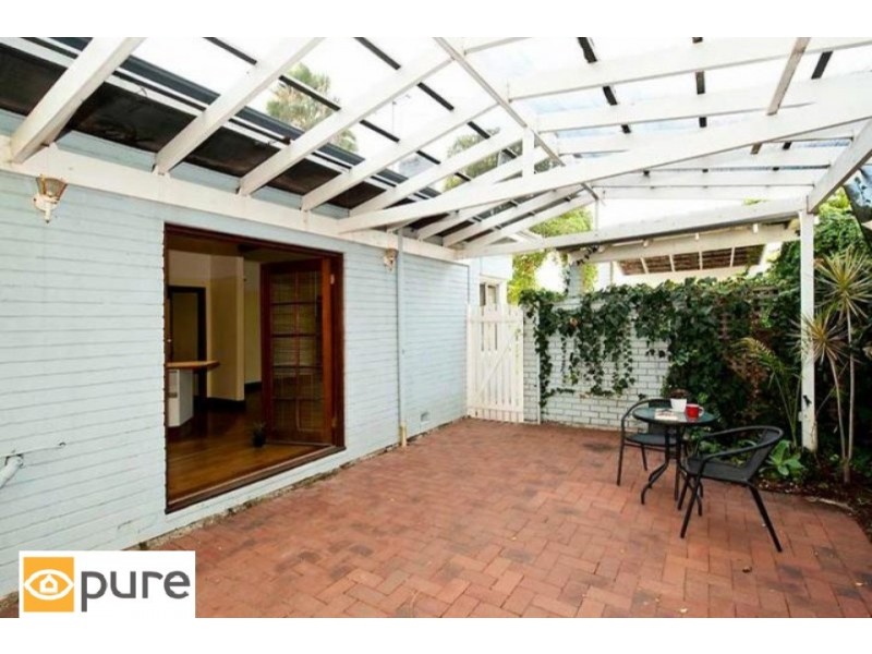 41B Cloister Avenue, Manning WA 6152