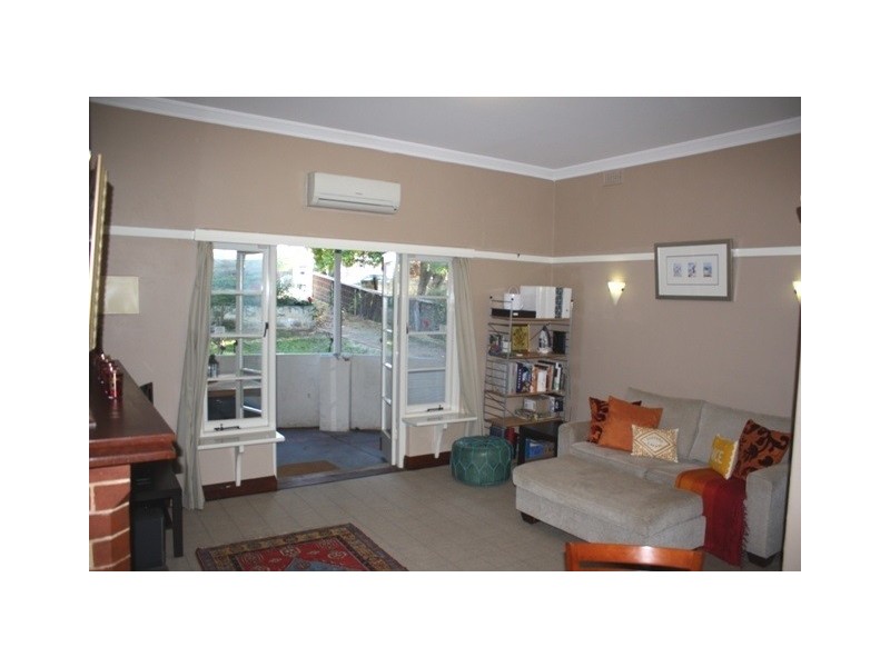 1/72 Stirling Hwy, Nedlands WA 6009