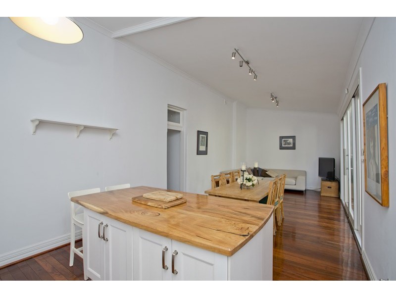 207 Roberts Road, Subiaco WA 6008