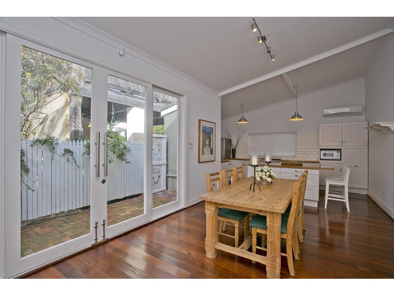 207 Roberts Road, Subiaco WA 6008