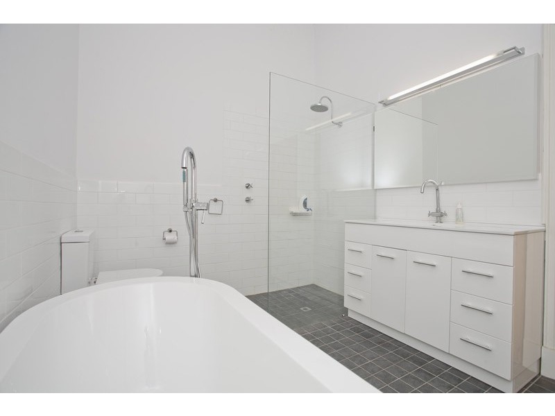 207 Roberts Road, Subiaco WA 6008