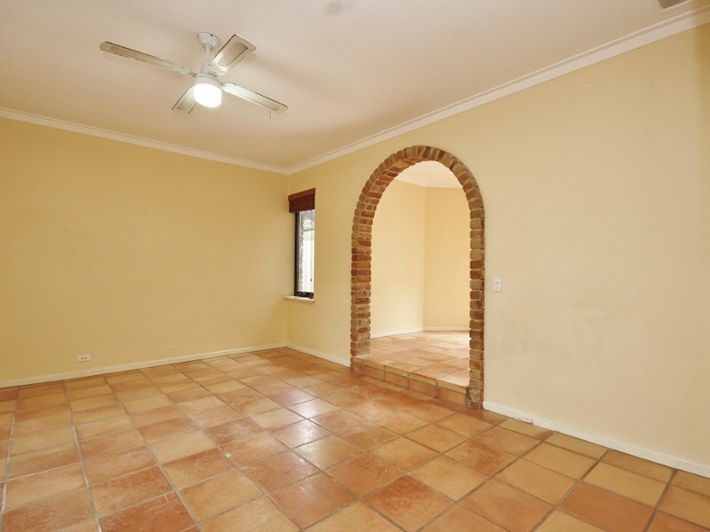 5 Loch Street, Claremont WA 6010